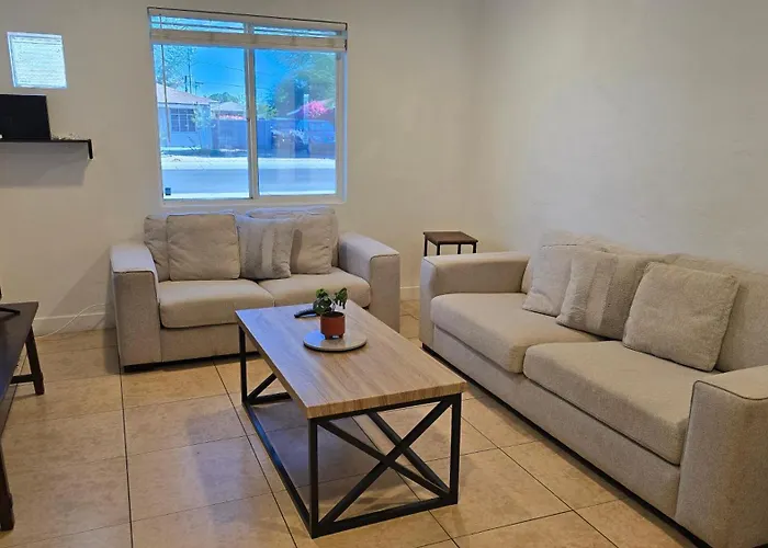 Apartment Zzz Msg For 5 Percent Off Zzz 3bed 1bath Kingkingqueenbeds House Midtownphx *